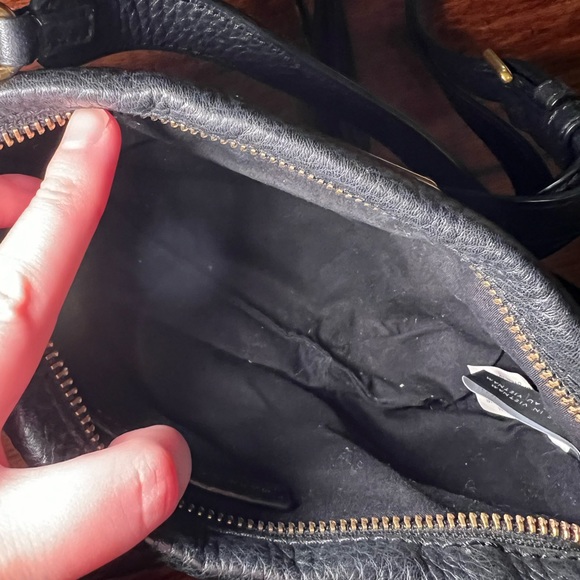 Marc Jacob’s Leather Crossbody - Picture 3 of 4